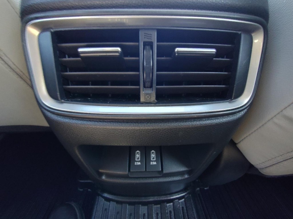 2017 Honda CR-V Image 40