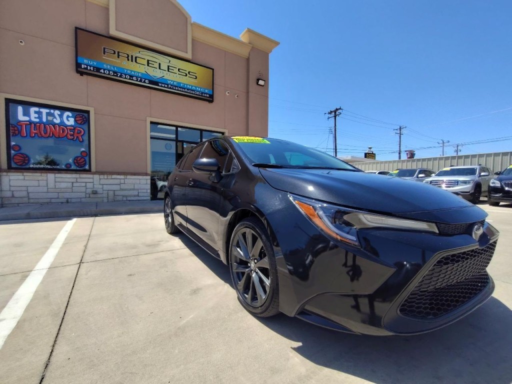 2022 Toyota Corolla Image 2