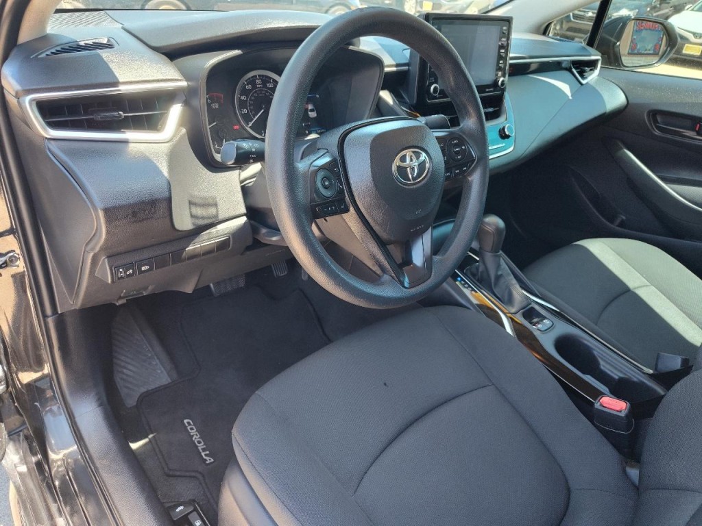 2022 Toyota Corolla Image 16