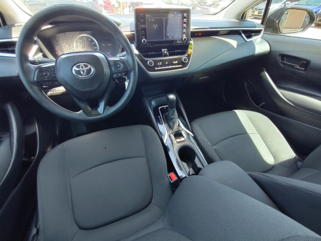 2022 Toyota Corolla Image 30
