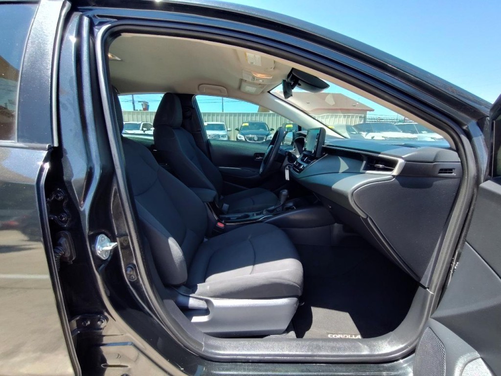 2022 Toyota Corolla Image 37