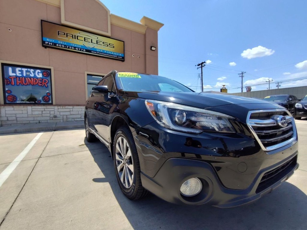 2019 Subaru Outback Image 2