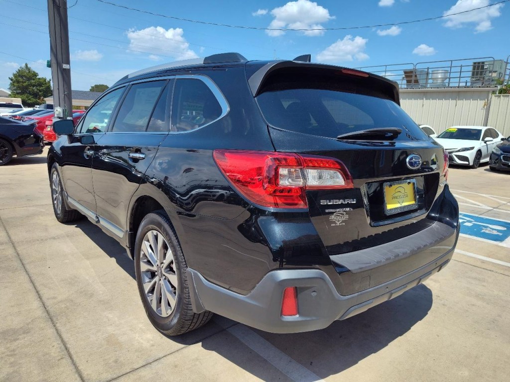 2019 Subaru Outback Image 6