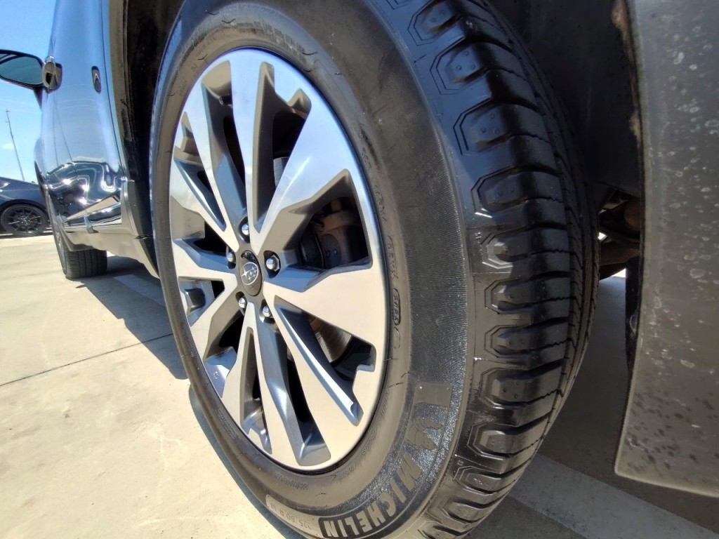 2019 Subaru Outback Image 13