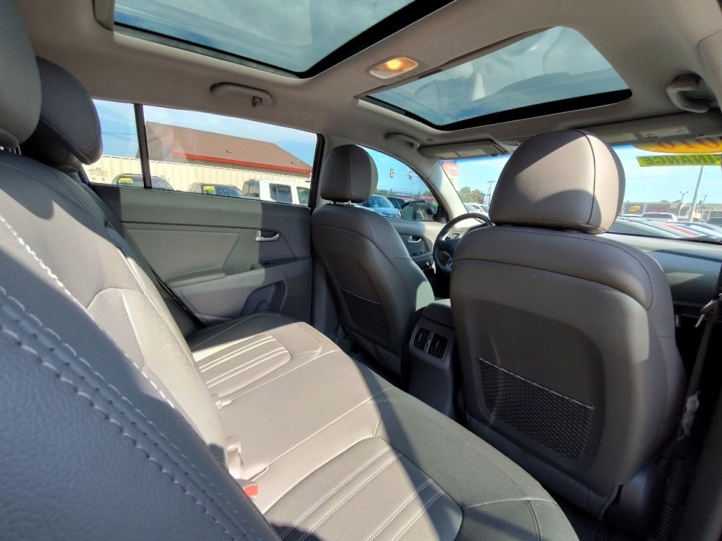 2016 Kia Sportage Image 40
