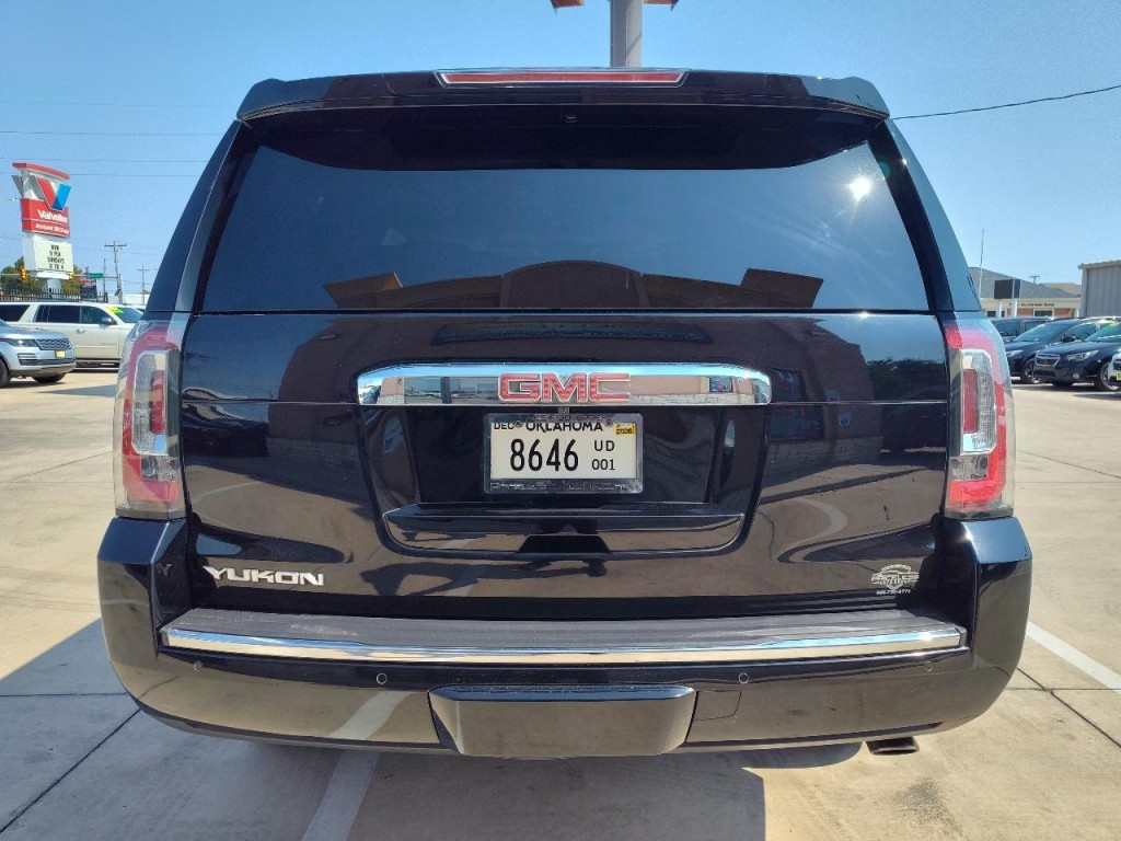 2019 GMC Yukon Image 5