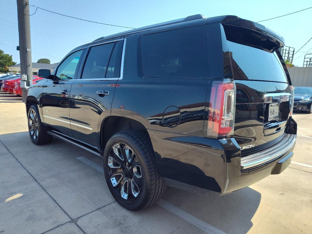 2019 GMC Yukon Image 6