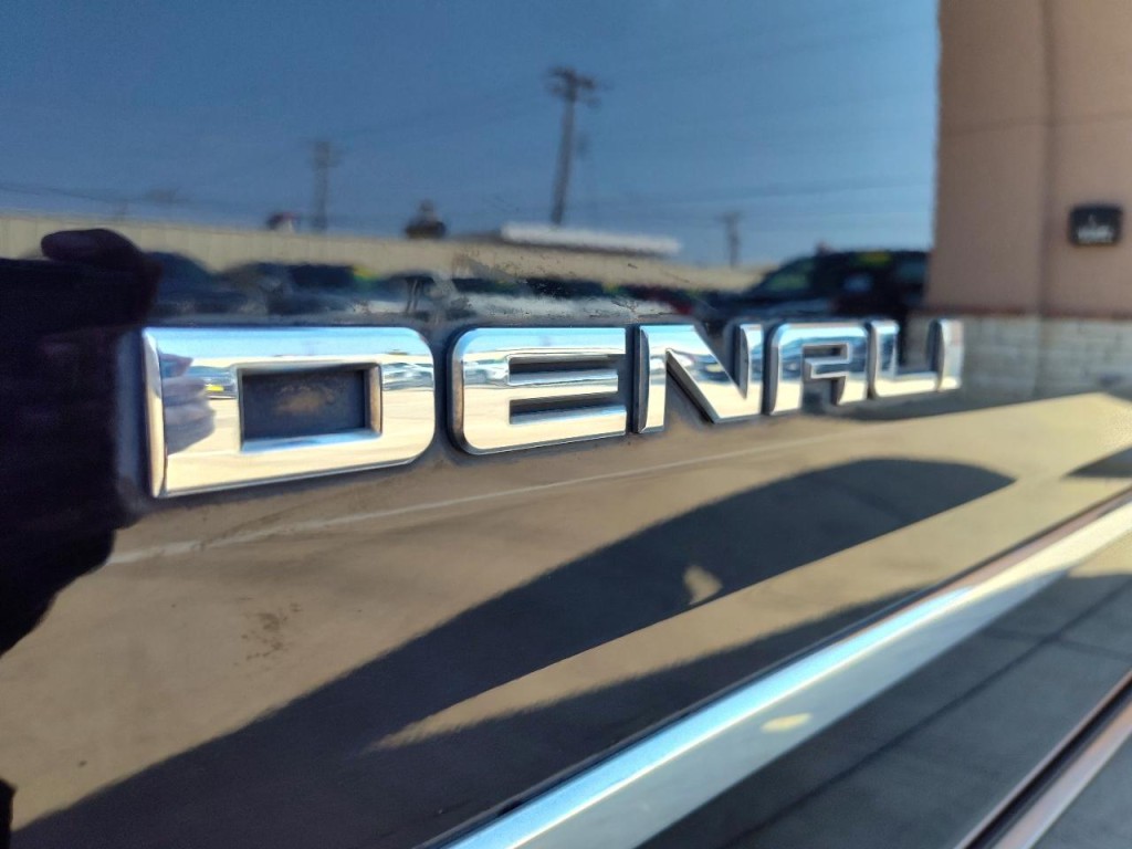 2019 GMC Yukon Image 10