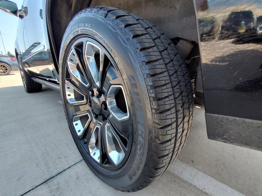 2019 GMC Yukon Image 11