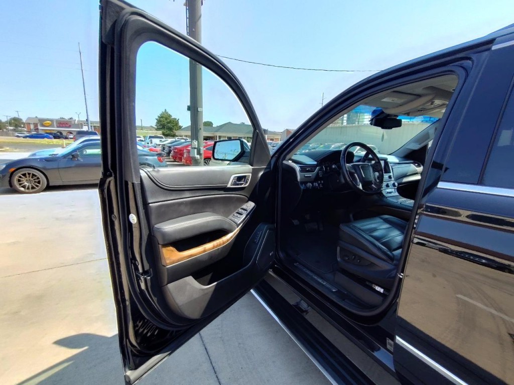 2019 GMC Yukon Image 14