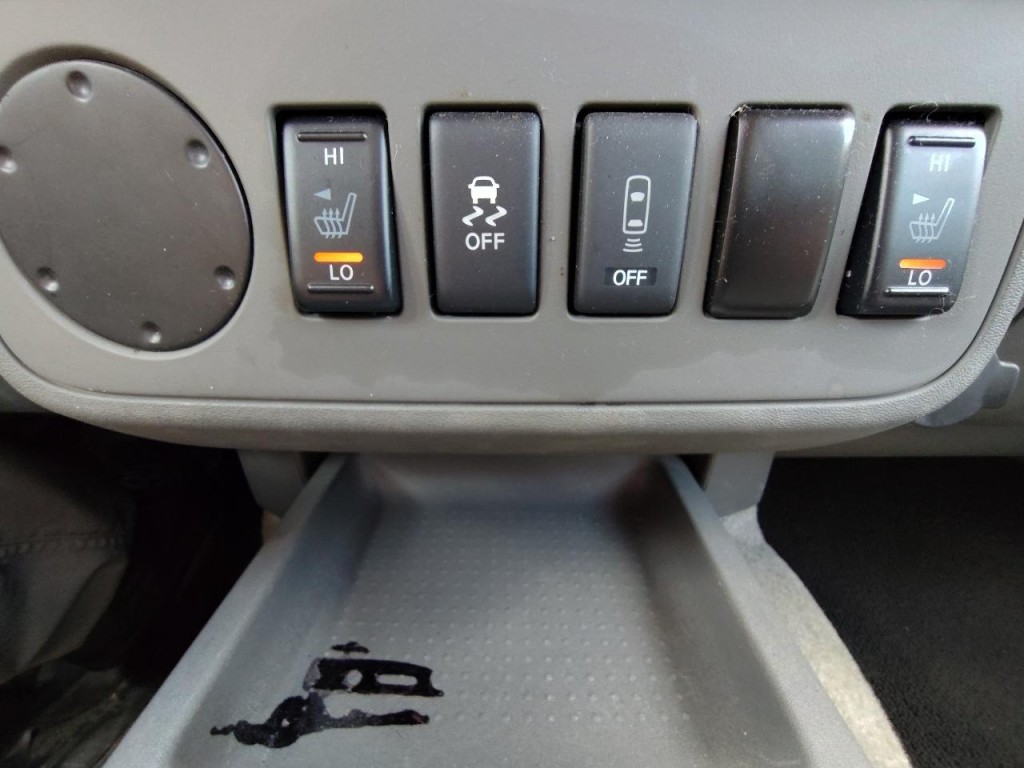 2017 Nissan Frontier Image 23