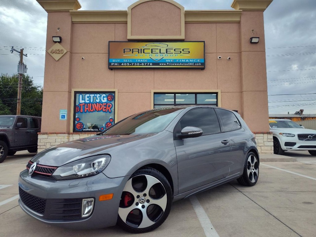 2012 Volkswagen GTI Image 1