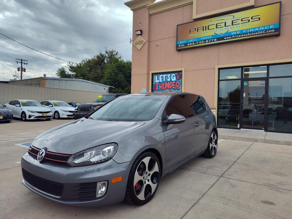 2012 Volkswagen GTI Image 8