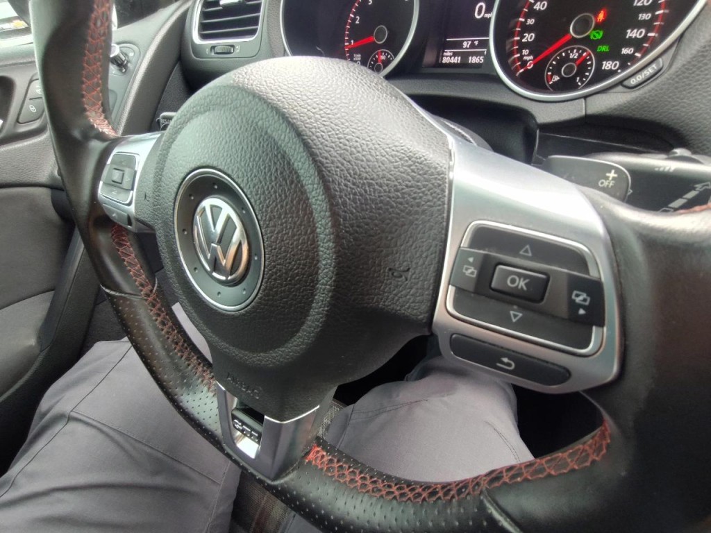 2012 Volkswagen GTI Image 20
