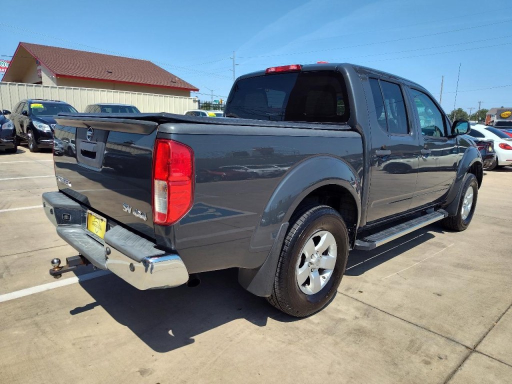 2013 Nissan Frontier Image 4