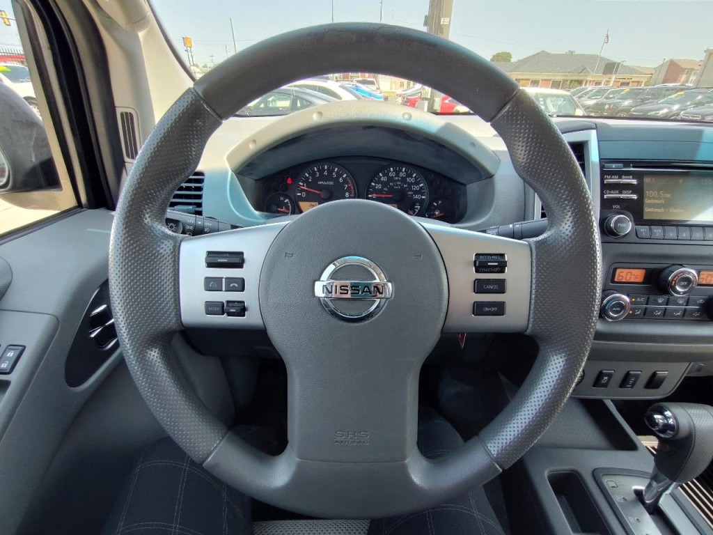 2013 Nissan Frontier Image 19