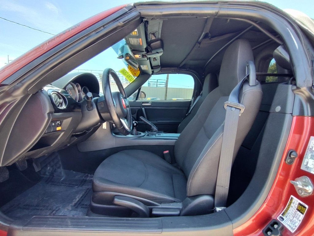 2012 Mazda MX-5 Miata Image 28
