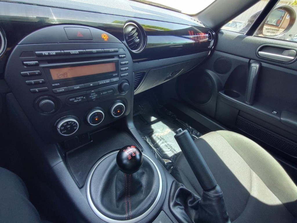 2012 Mazda MX-5 Miata Image 34