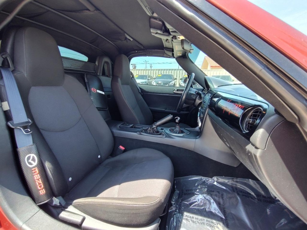 2012 Mazda MX-5 Miata Image 38