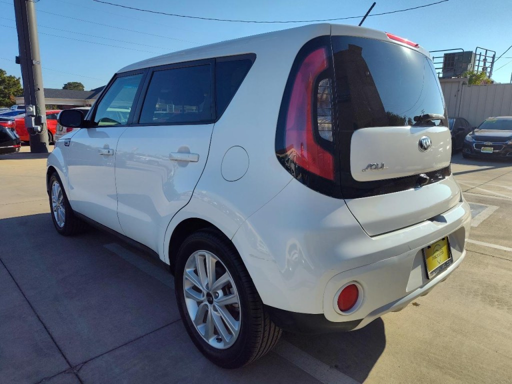 2018 Kia Soul Image 6