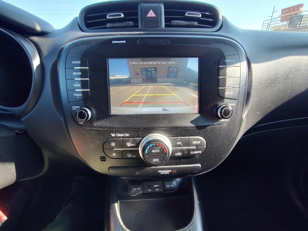 2018 Kia Soul Image 22