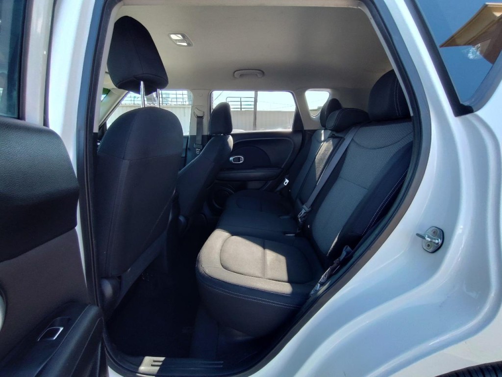 2018 Kia Soul Image 30