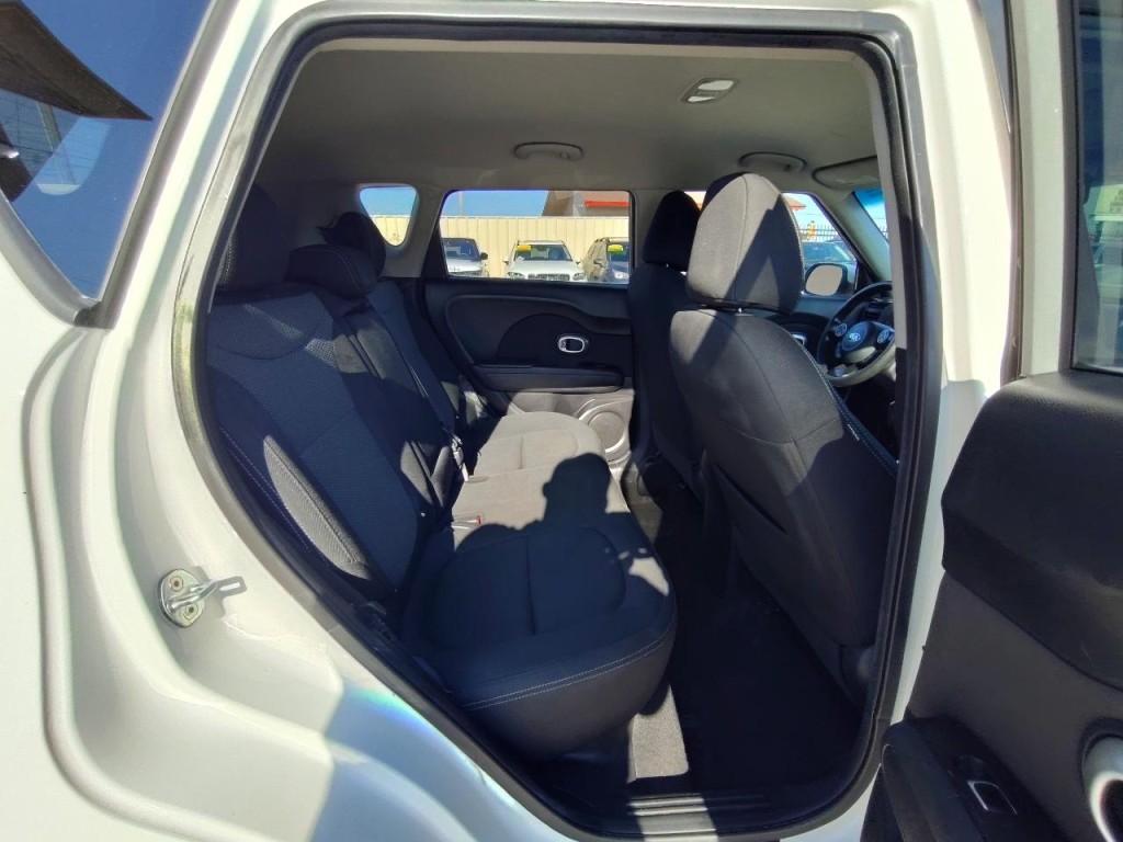 2018 Kia Soul Image 37
