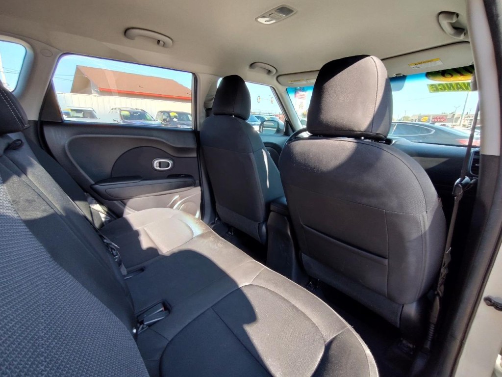 2018 Kia Soul Image 39