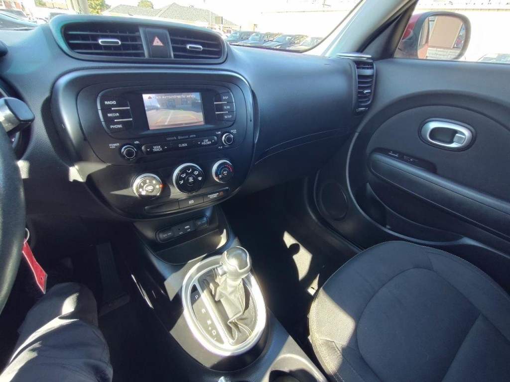 2016 Kia Soul Image 20