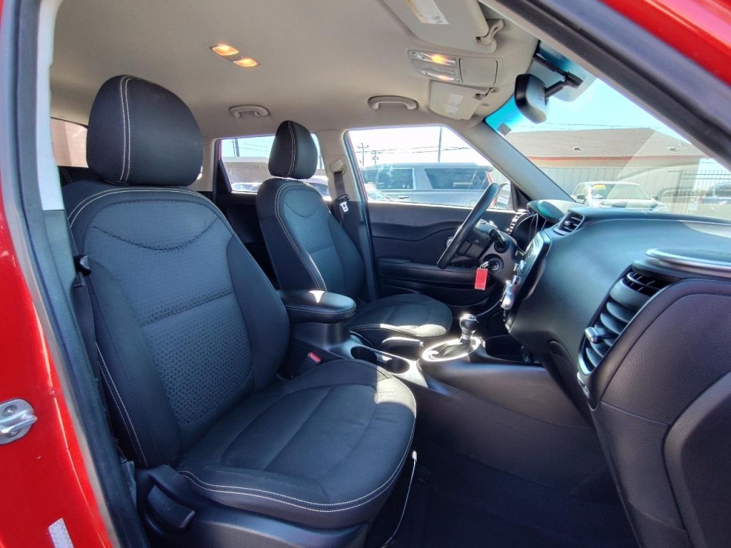 2016 Kia Soul Image 39