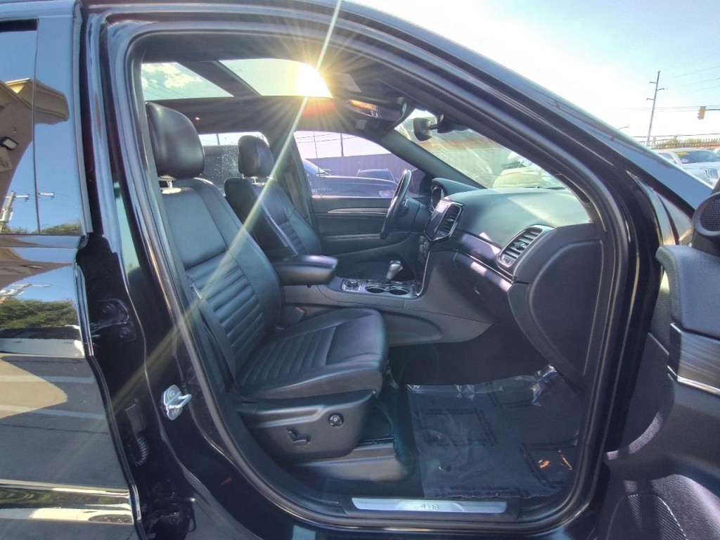 2019 Jeep Grand Cherokee Image 46
