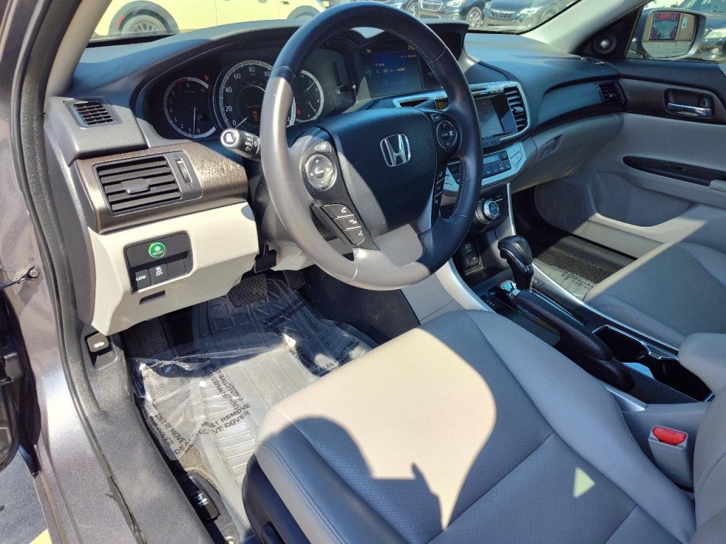 2013 Honda Accord Image 14