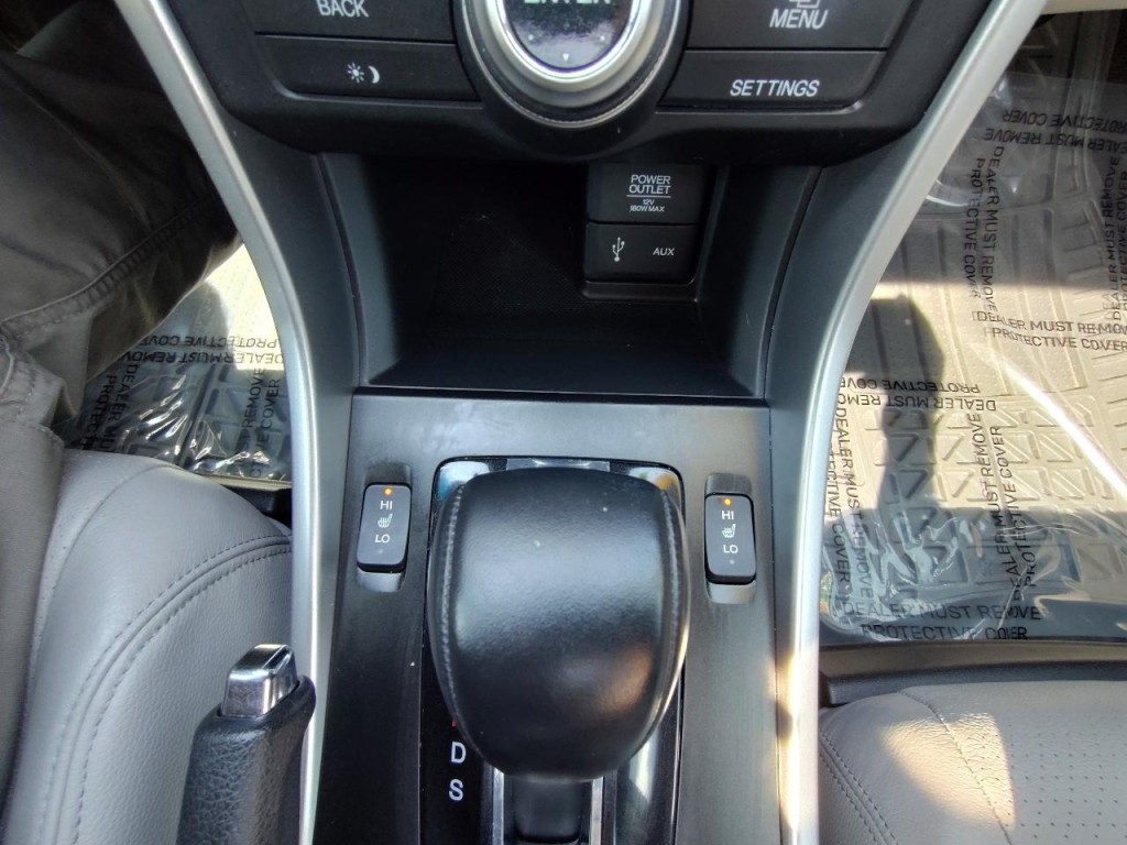 2013 Honda Accord Image 21