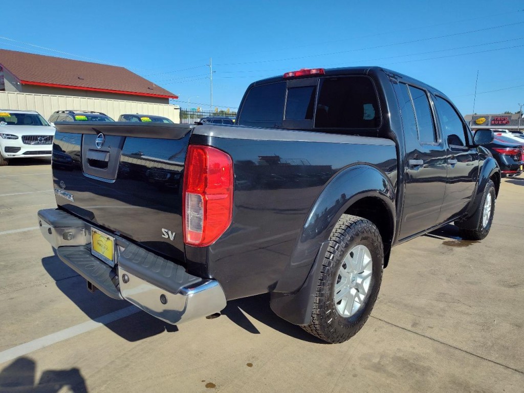 2020 Nissan Frontier Image 4