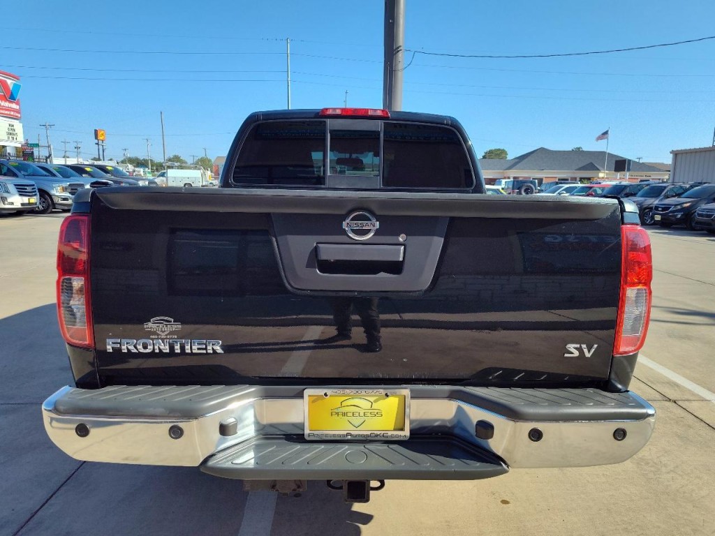 2020 Nissan Frontier Image 5