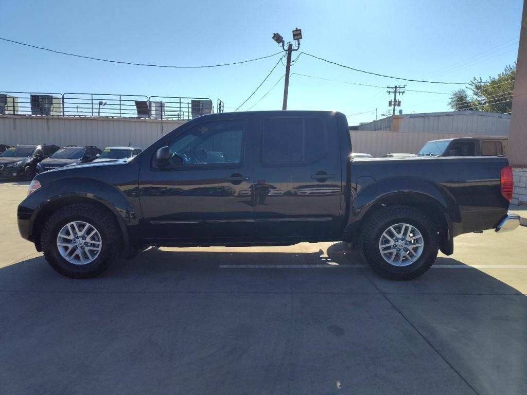2020 Nissan Frontier Image 7