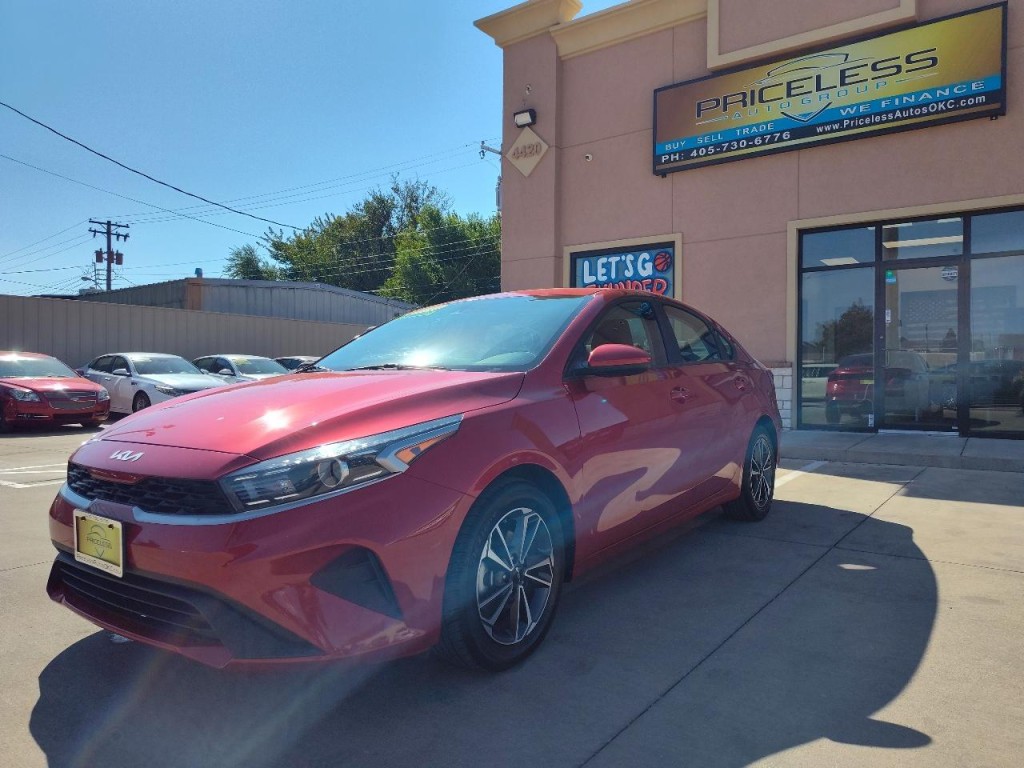 2022 Kia Forte Image 8