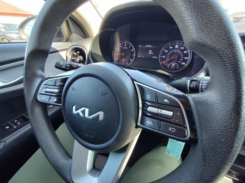 2022 Kia Forte Image 19