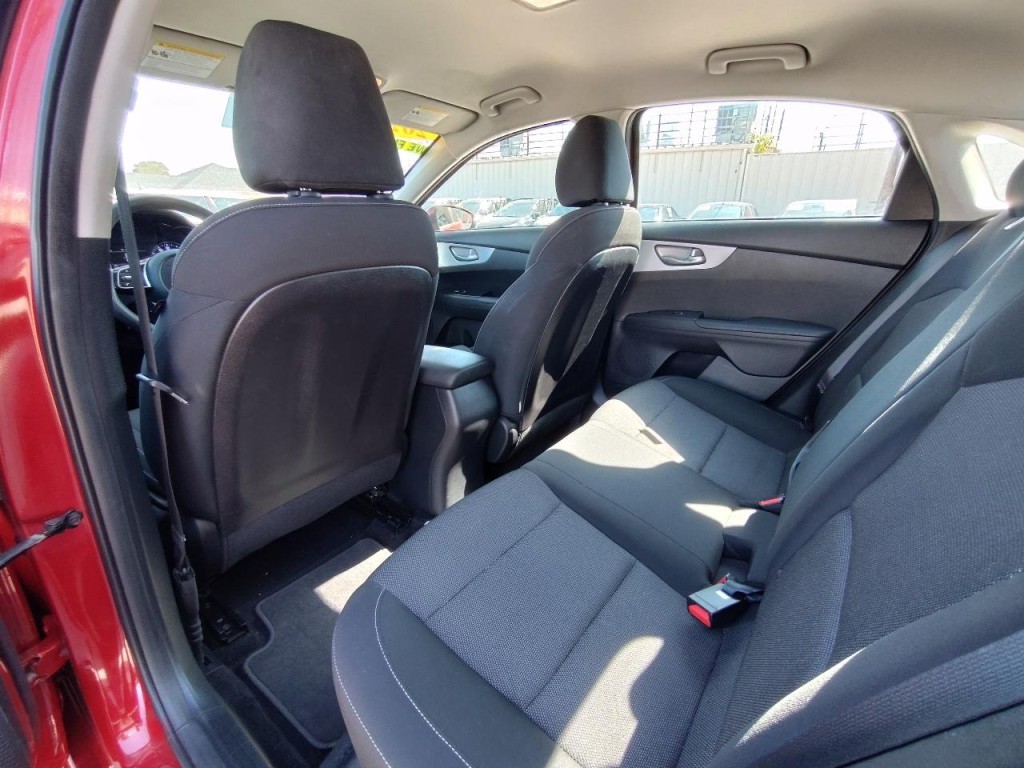 2022 Kia Forte Image 30