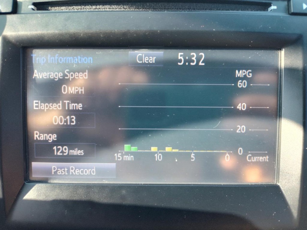 2016 Toyota Camry Image 27