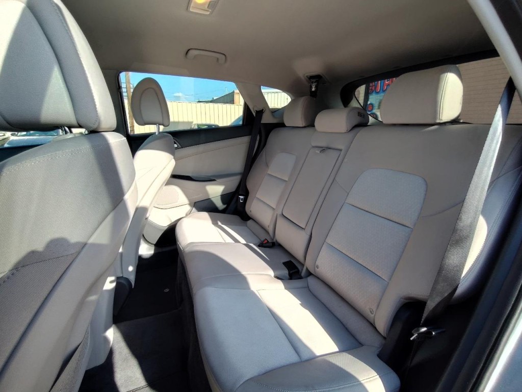2016 Hyundai Tucson Image 32