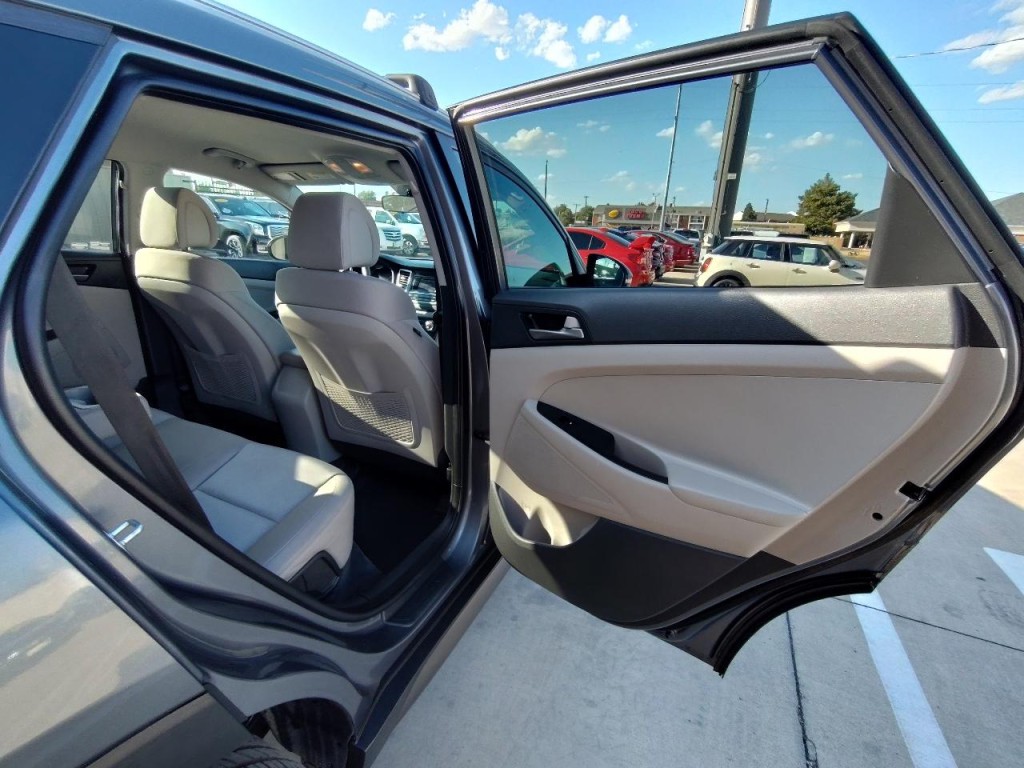 2016 Hyundai Tucson Image 37