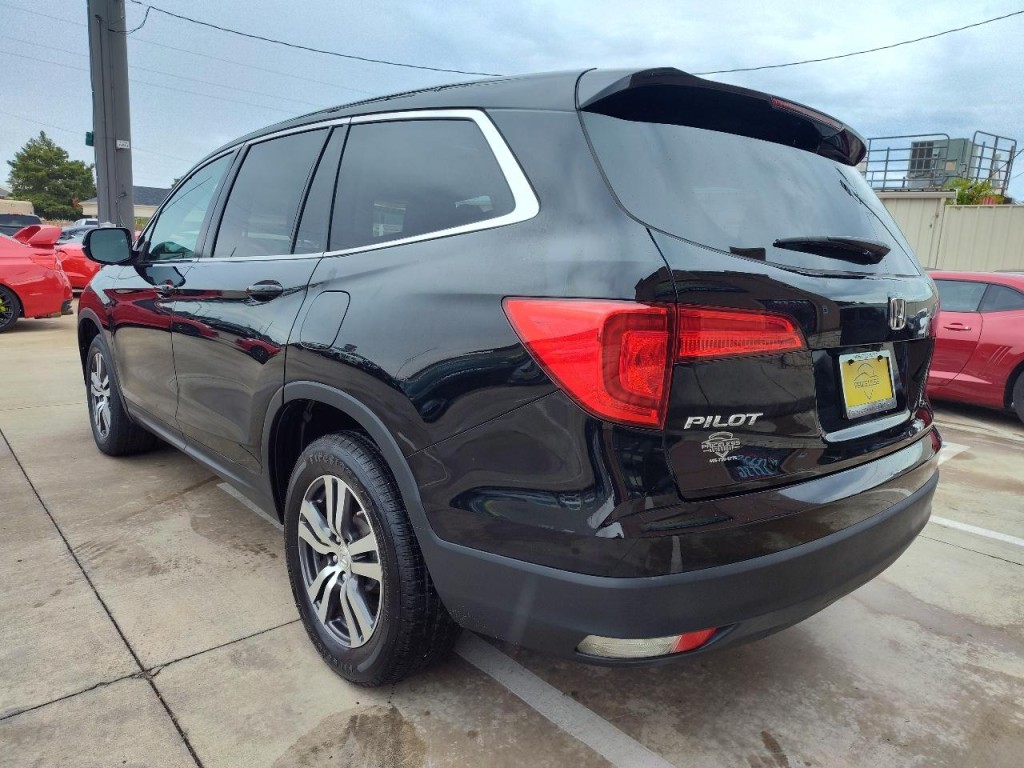 2017 Honda Pilot Image 5