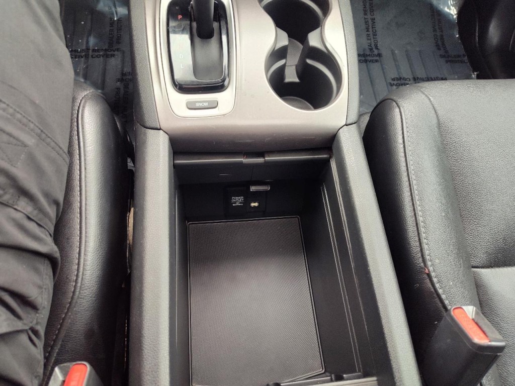 2017 Honda Pilot Image 25