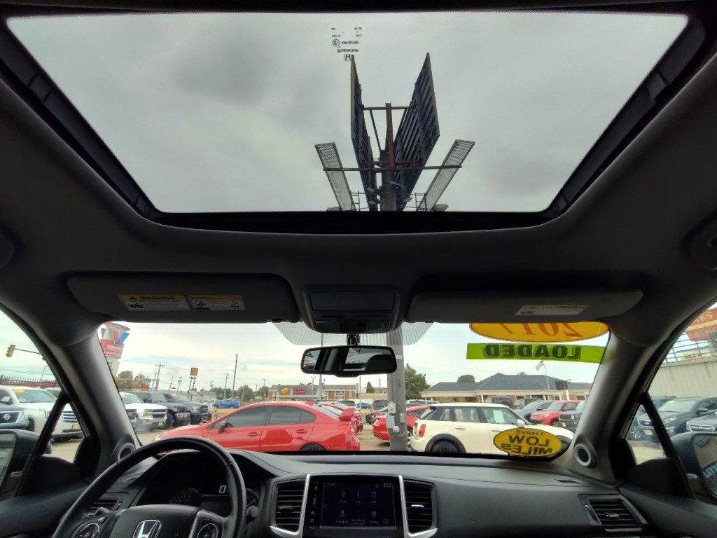 2017 Honda Pilot Image 34