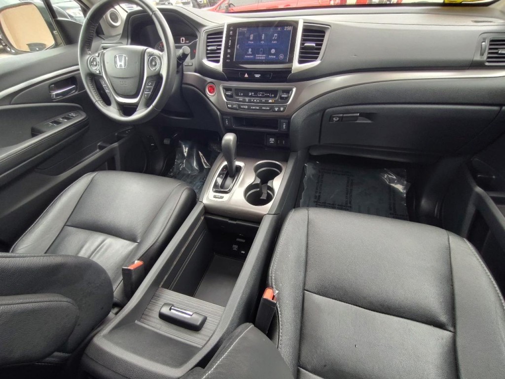 2017 Honda Pilot Image 39
