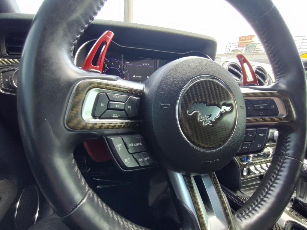 2018 Ford Mustang Image 15