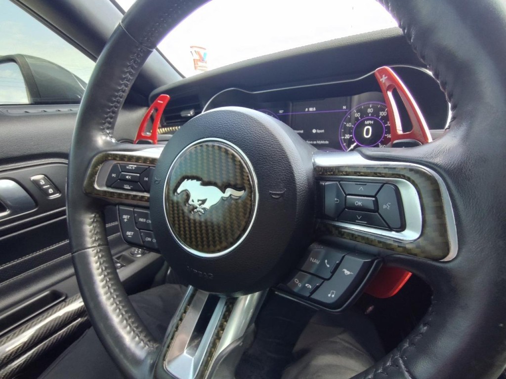 2018 Ford Mustang Image 16
