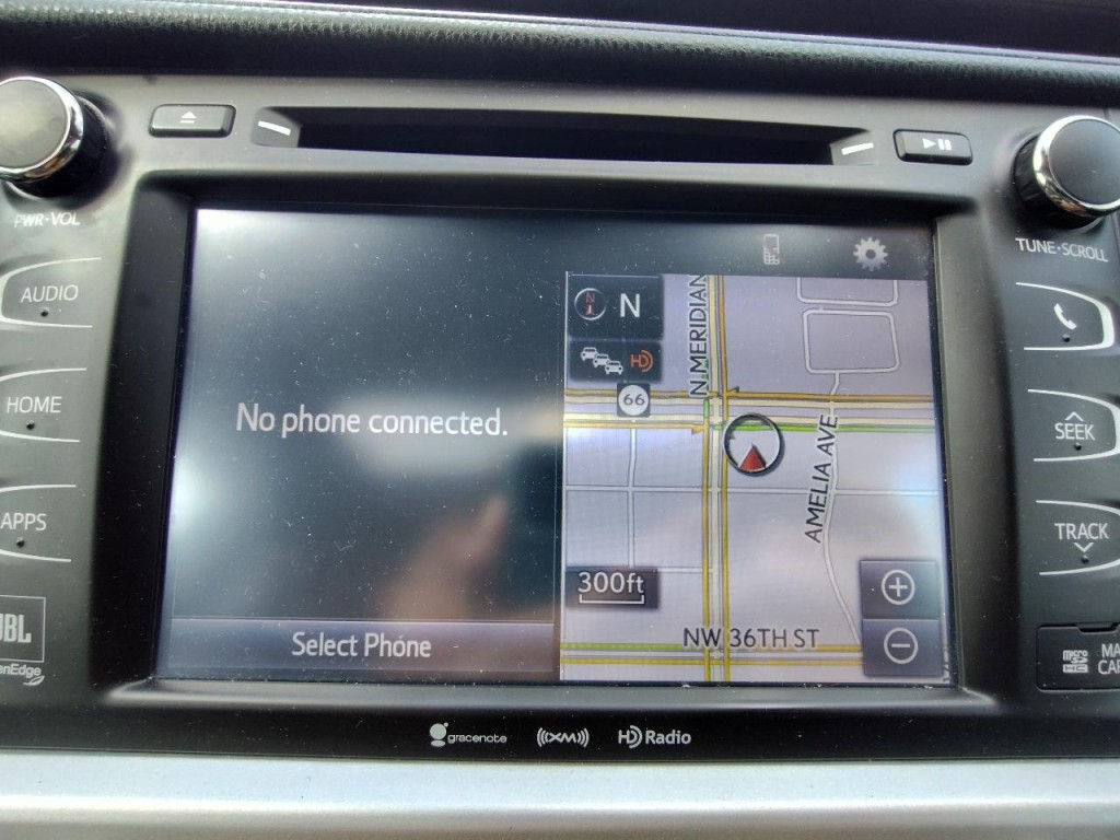 2018 Toyota Highlander Image 31