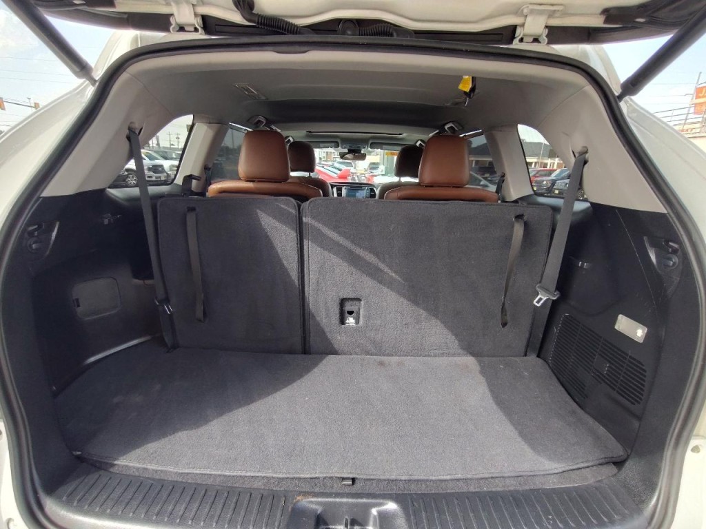 2018 Toyota Highlander Image 43